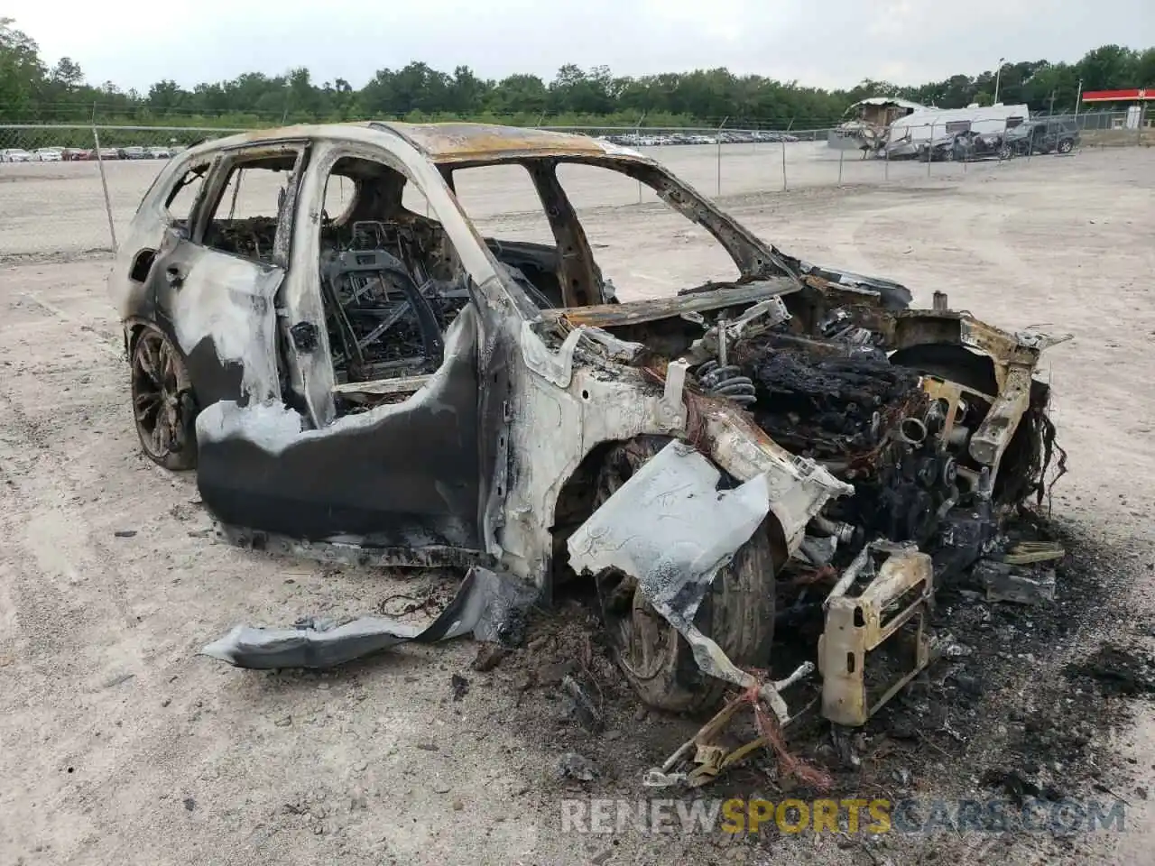 1 Photograph of a damaged car 5UXTY9C05LLE59714 BMW X3 2020