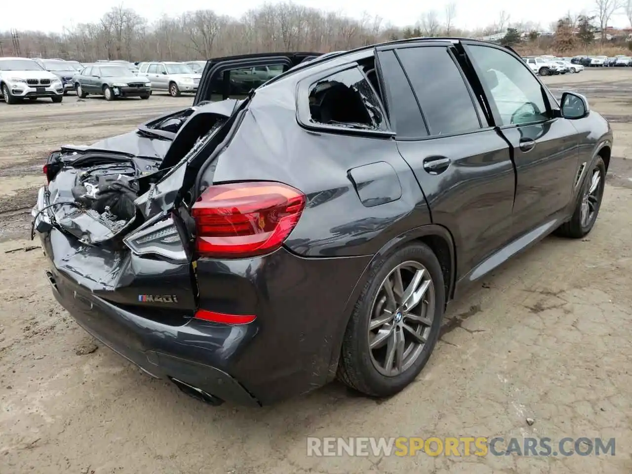 4 Photograph of a damaged car 5UXTY9C07LL304336 BMW X3 2020