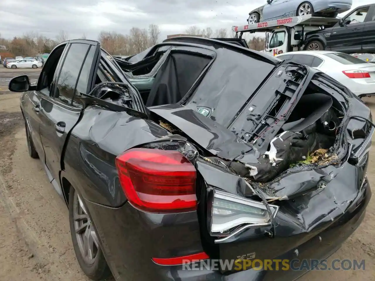 9 Photograph of a damaged car 5UXTY9C07LL304336 BMW X3 2020