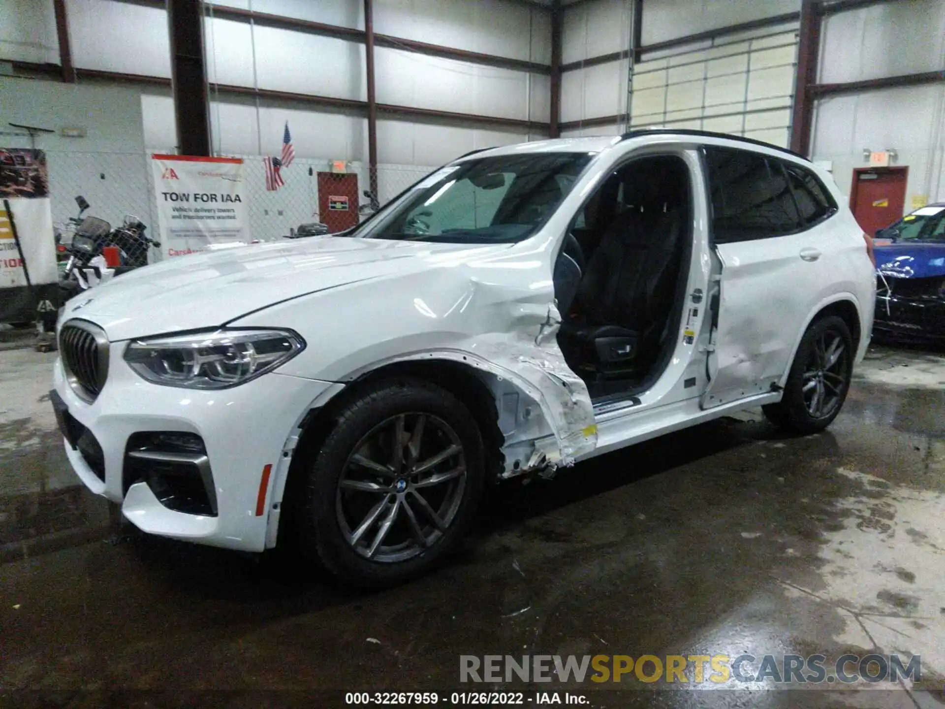 2 Photograph of a damaged car 5UXTY9C08LLE59688 BMW X3 2020