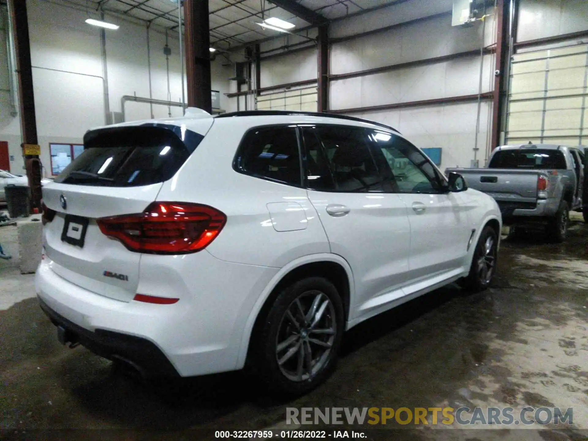 4 Фотография поврежденного автомобиля 5UXTY9C08LLE59688 BMW X3 2020