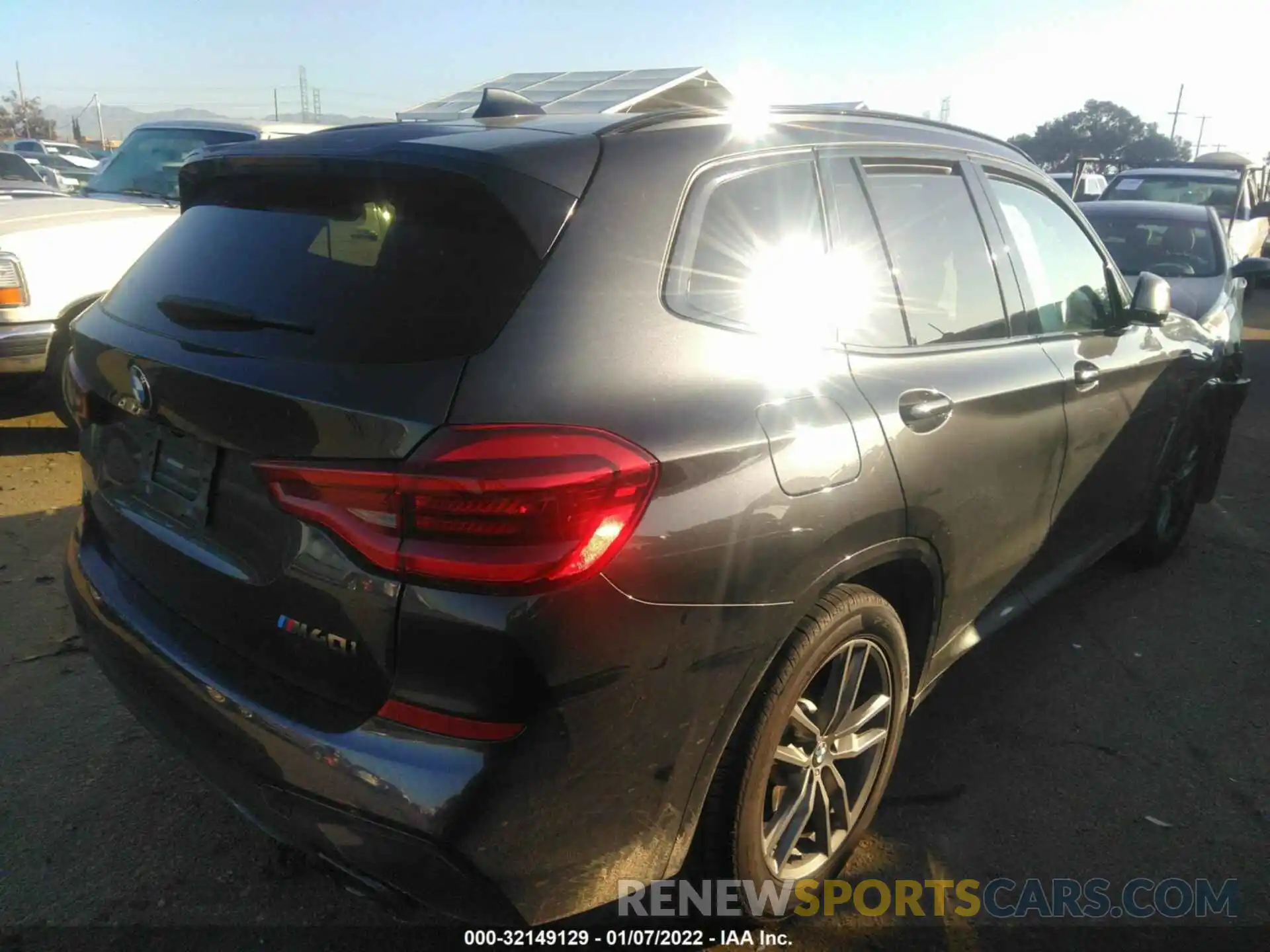 4 Фотография поврежденного автомобиля 5UXTY9C0XL9B37079 BMW X3 2020