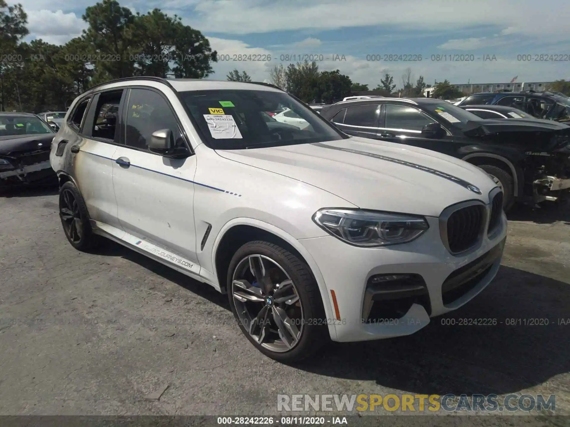 1 Photograph of a damaged car 5UXTY9C0XL9B64072 BMW X3 2020