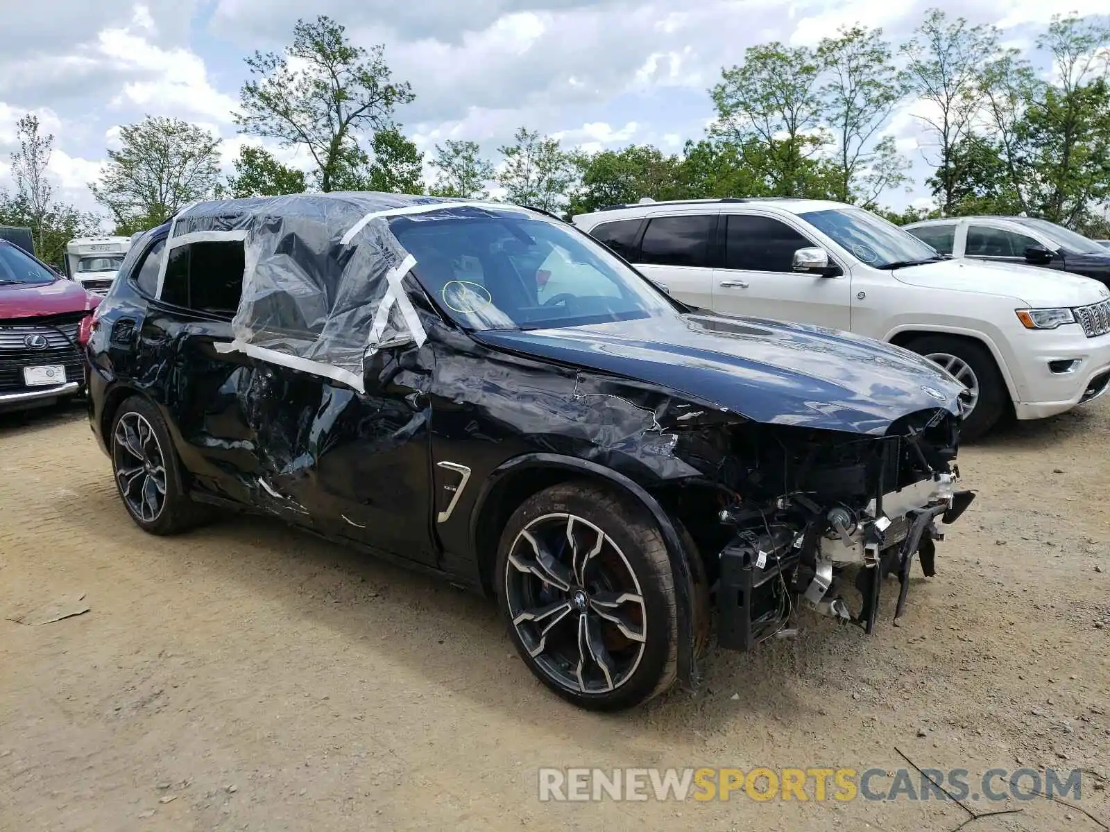 1 Photograph of a damaged car 5YMTS0C00L9B22306 BMW X3 2020