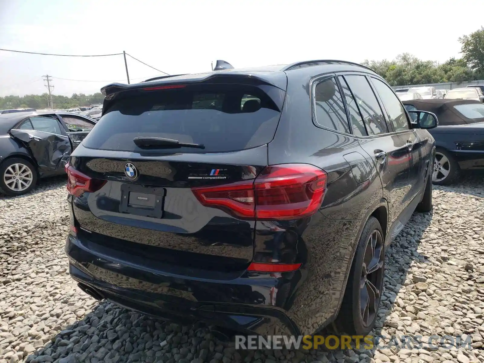 4 Photograph of a damaged car 5YMTS0C00L9B67469 BMW X3 2020