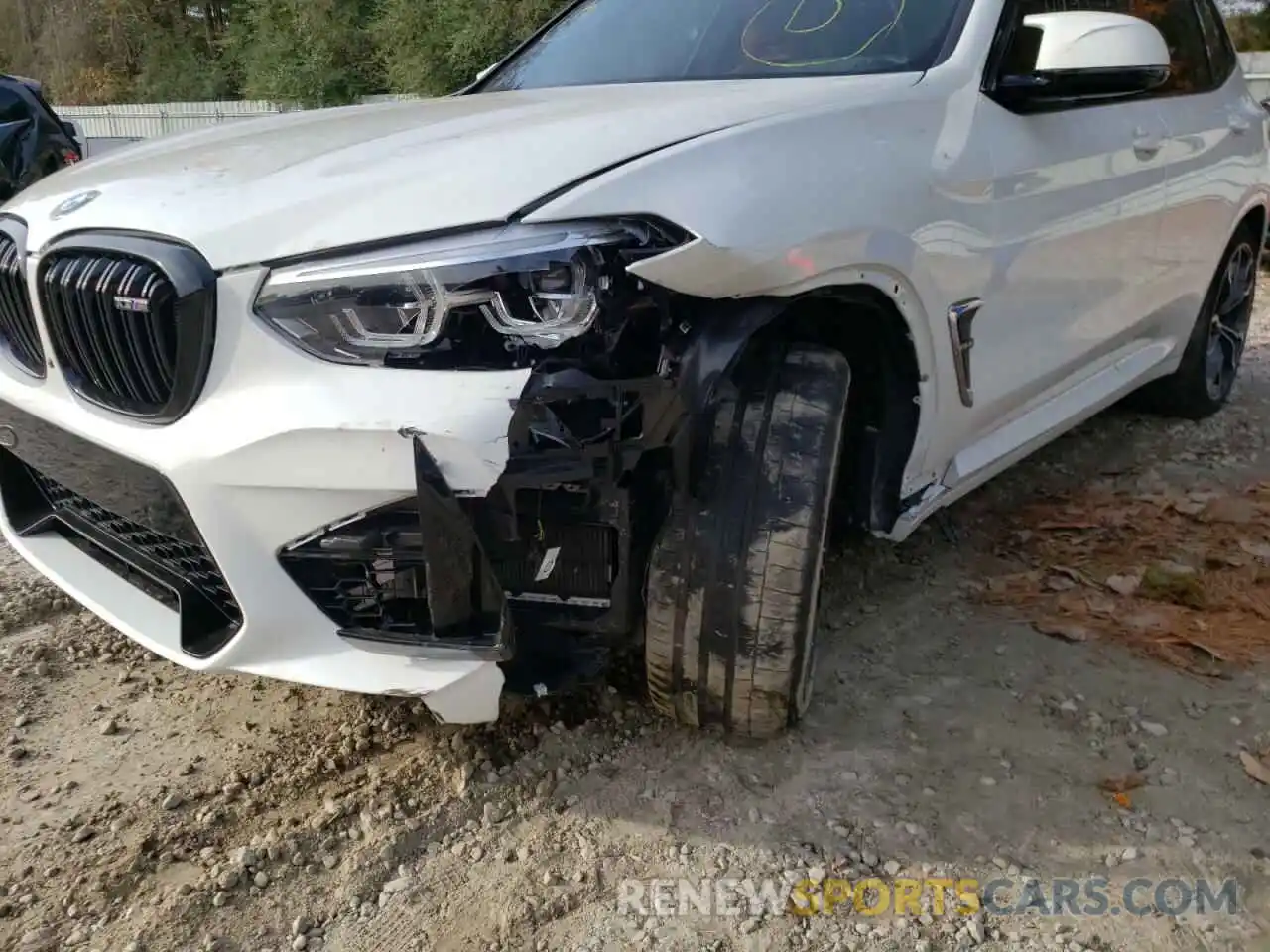 9 Photograph of a damaged car 5YMTS0C01L9C35813 BMW X3 2020