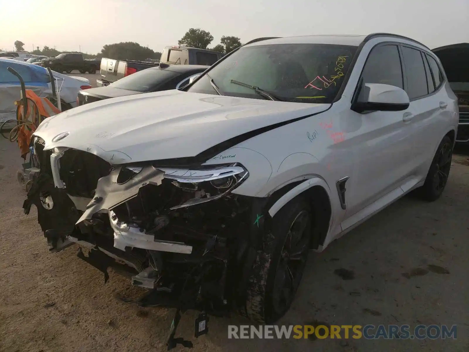 2 Photograph of a damaged car 5YMTS0C02L9B70616 BMW X3 2020