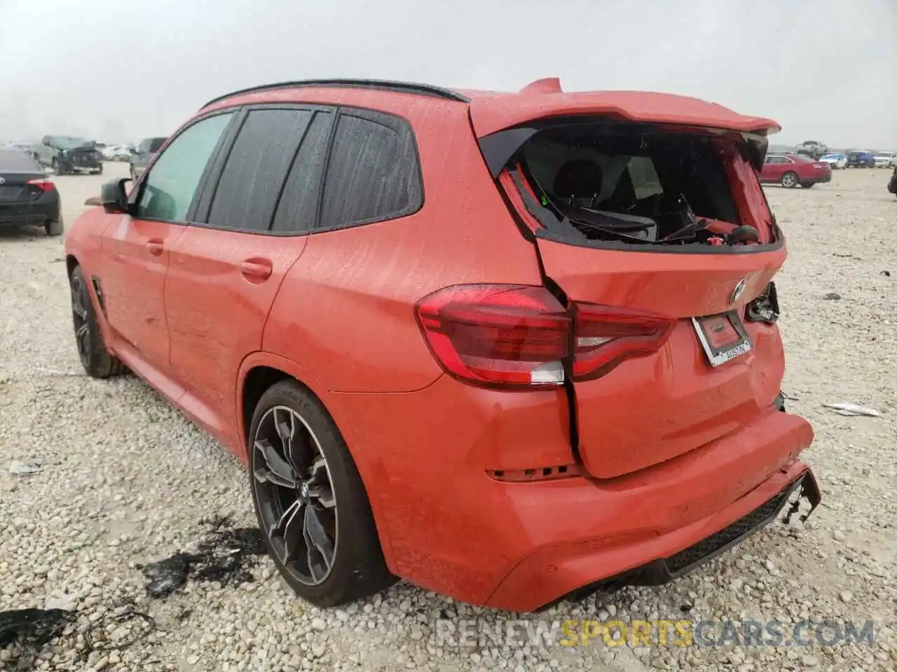 3 Фотография поврежденного автомобиля 5YMTS0C03L9B34384 BMW X3 2020