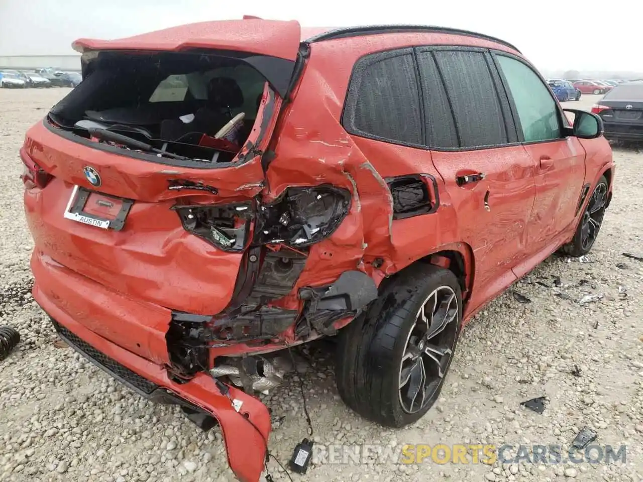 4 Photograph of a damaged car 5YMTS0C03L9B34384 BMW X3 2020