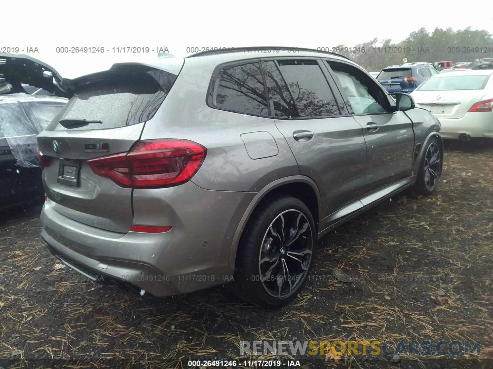 4 Фотография поврежденного автомобиля 5YMTS0C03LLT10401 BMW X3 2020