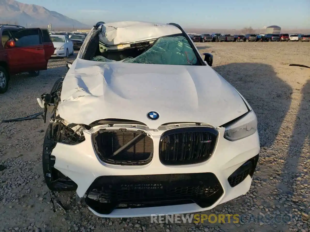 9 Photograph of a damaged car 5YMTS0C05LLA57939 BMW X3 2020