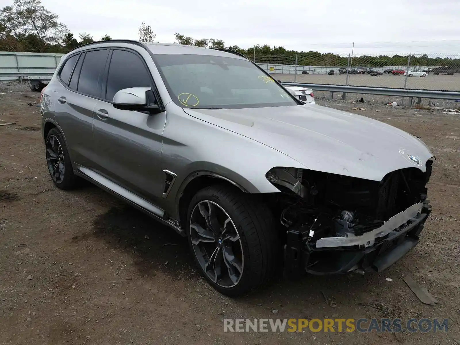 1 Photograph of a damaged car 5YMTS0C06L9B64012 BMW X3 2020