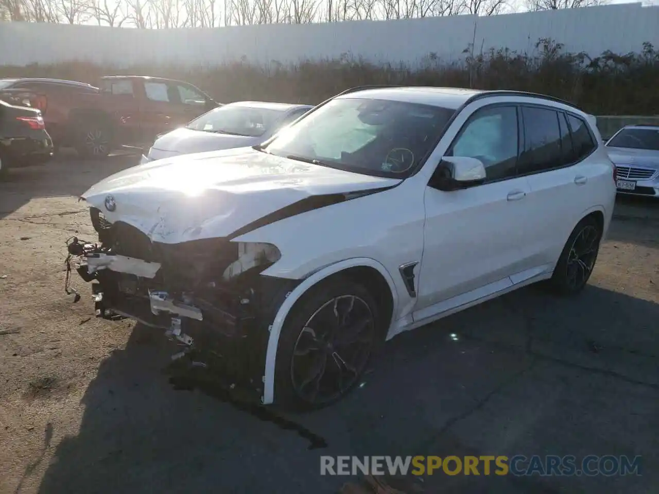 2 Фотография поврежденного автомобиля 5YMTS0C06L9B70375 BMW X3 2020