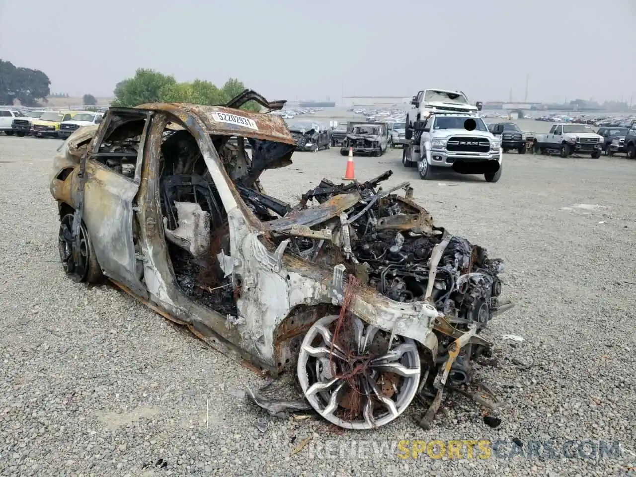 1 Photograph of a damaged car 5YMTS0C07L9B06507 BMW X3 2020