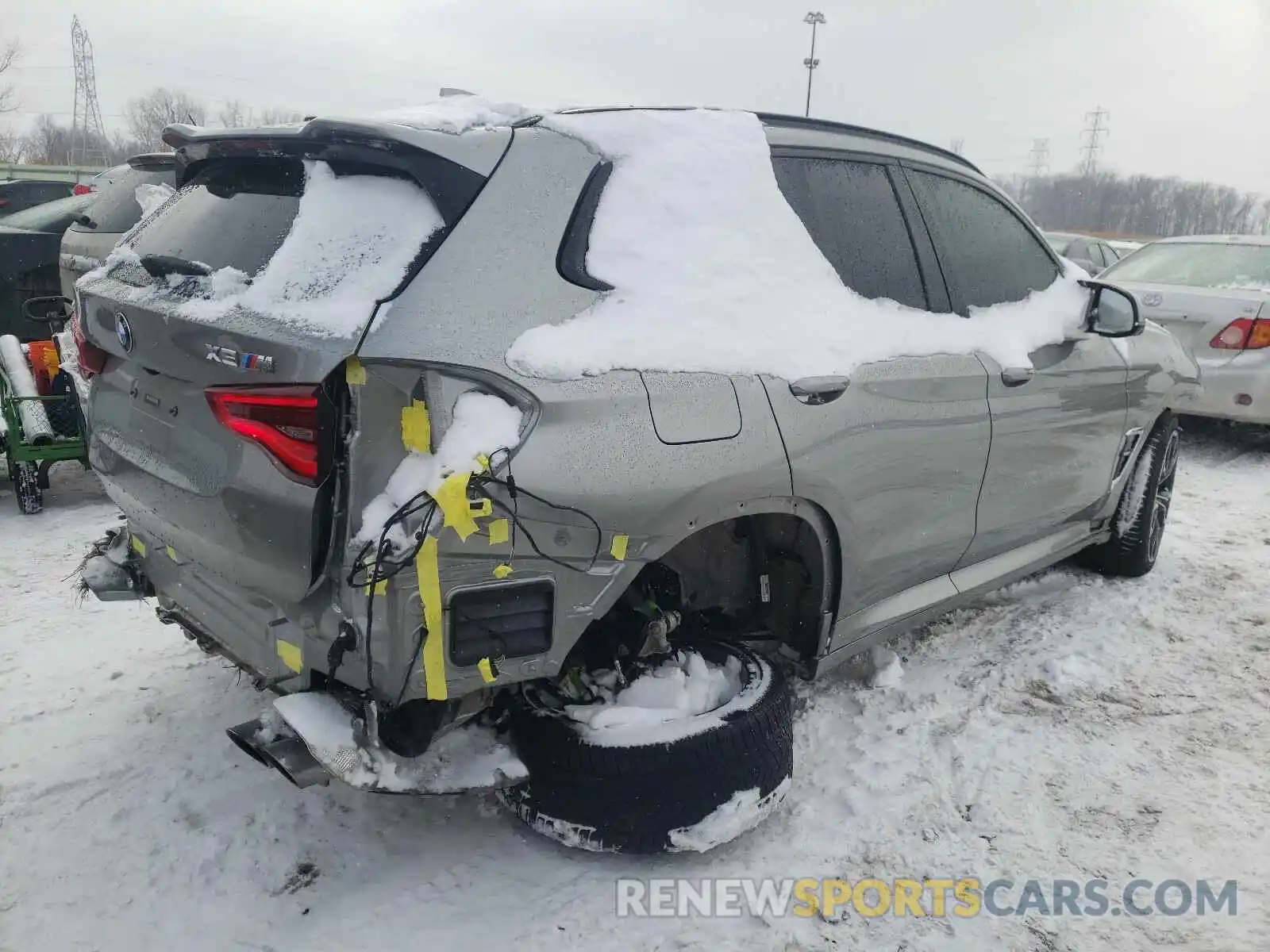 4 Фотография поврежденного автомобиля 5YMTS0C07L9B65444 BMW X3 2020