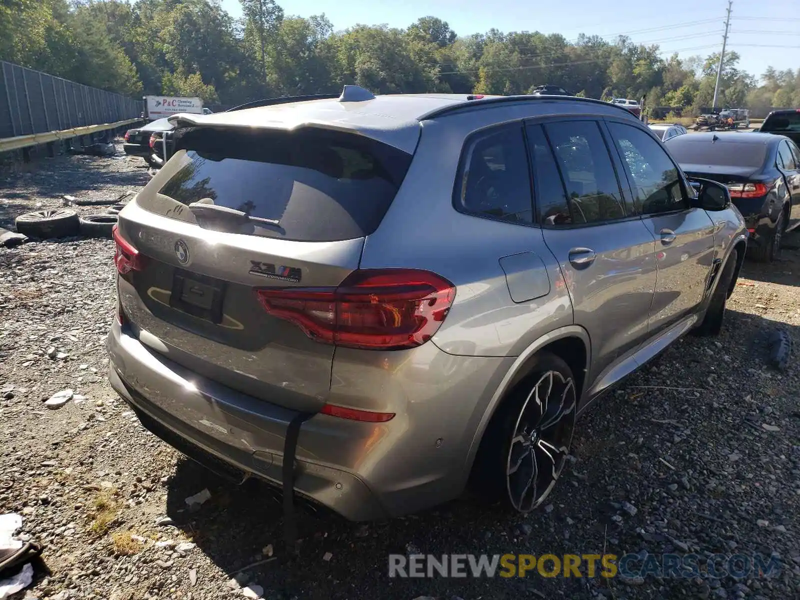 4 Photograph of a damaged car 5YMTS0C07LLT10403 BMW X3 2020