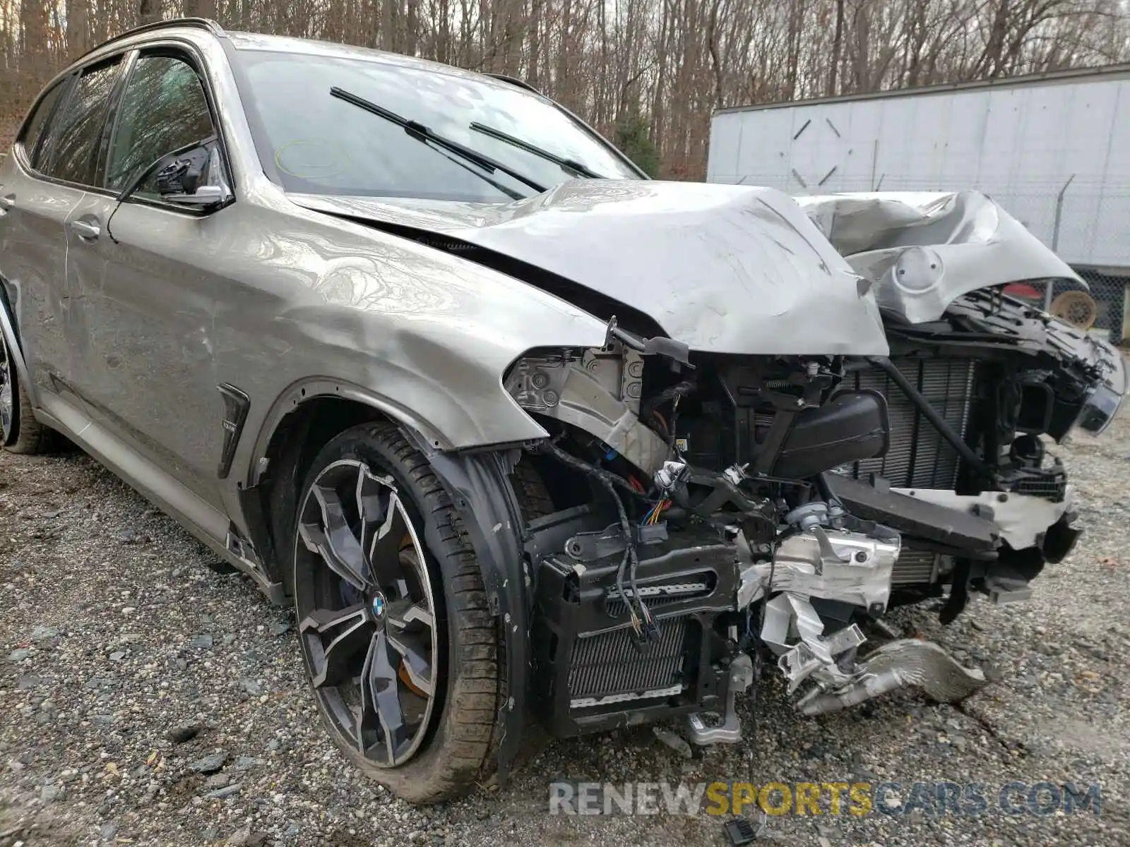 9 Photograph of a damaged car 5YMTS0C07LLT10871 BMW X3 2020