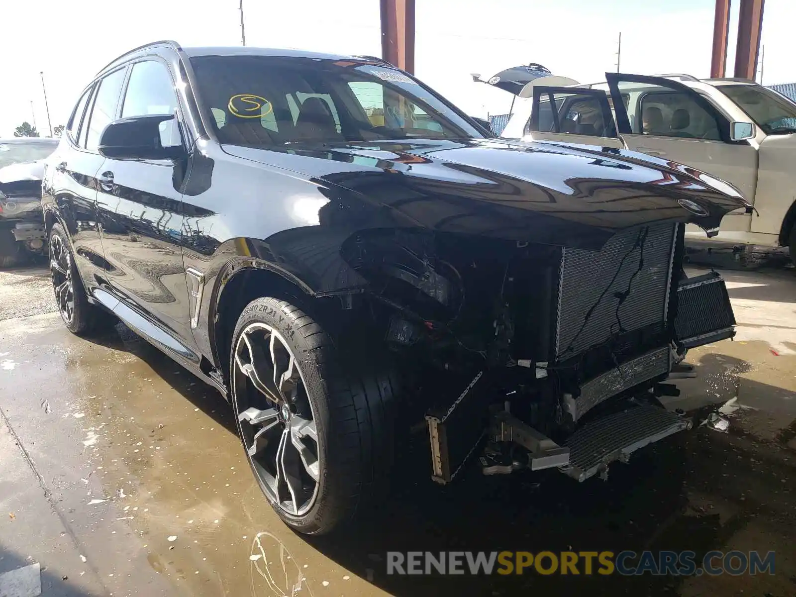 1 Photograph of a damaged car 5YMTS0C08L9B41427 BMW X3 2020