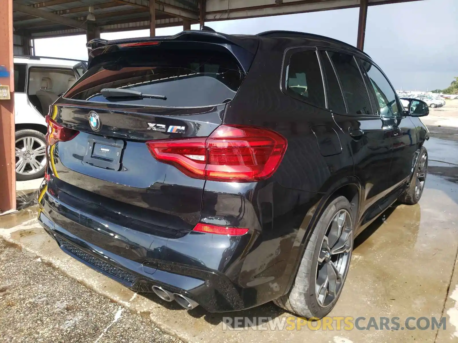 4 Photograph of a damaged car 5YMTS0C08L9B41427 BMW X3 2020