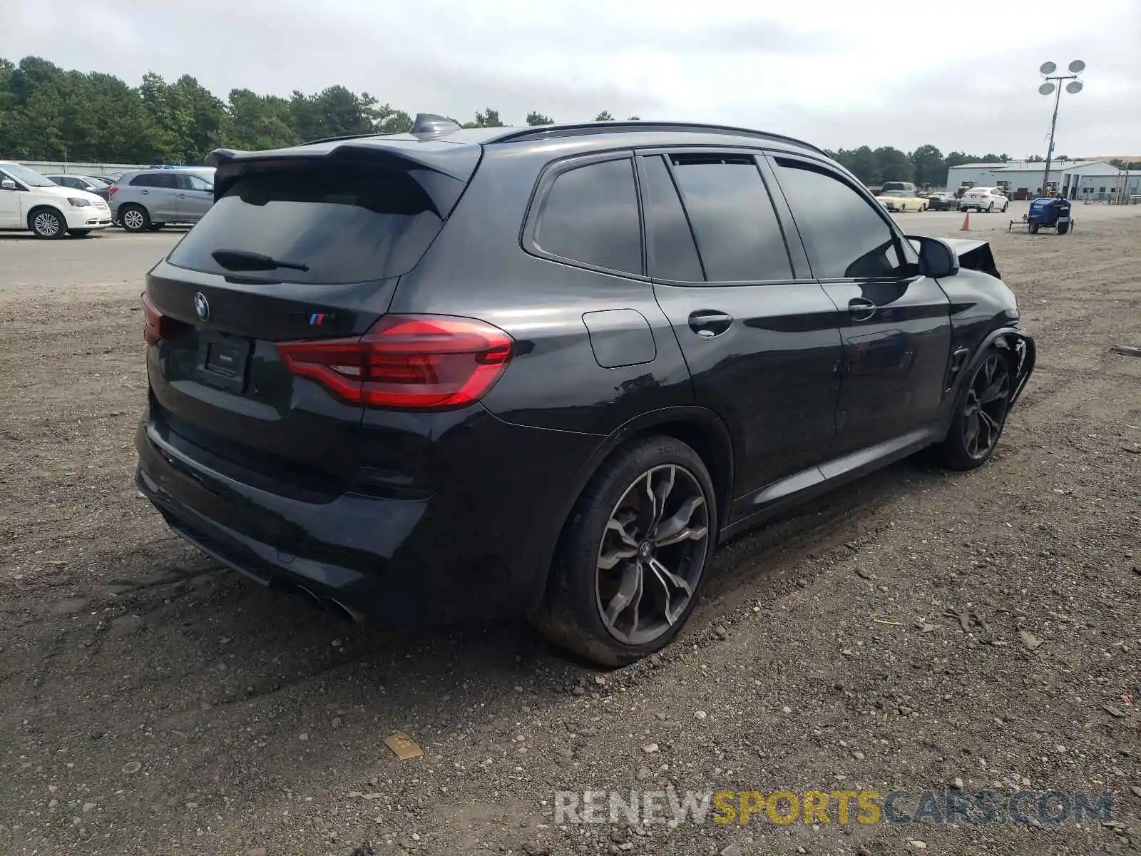 4 Photograph of a damaged car 5YMTS0C09L9B17377 BMW X3 2020