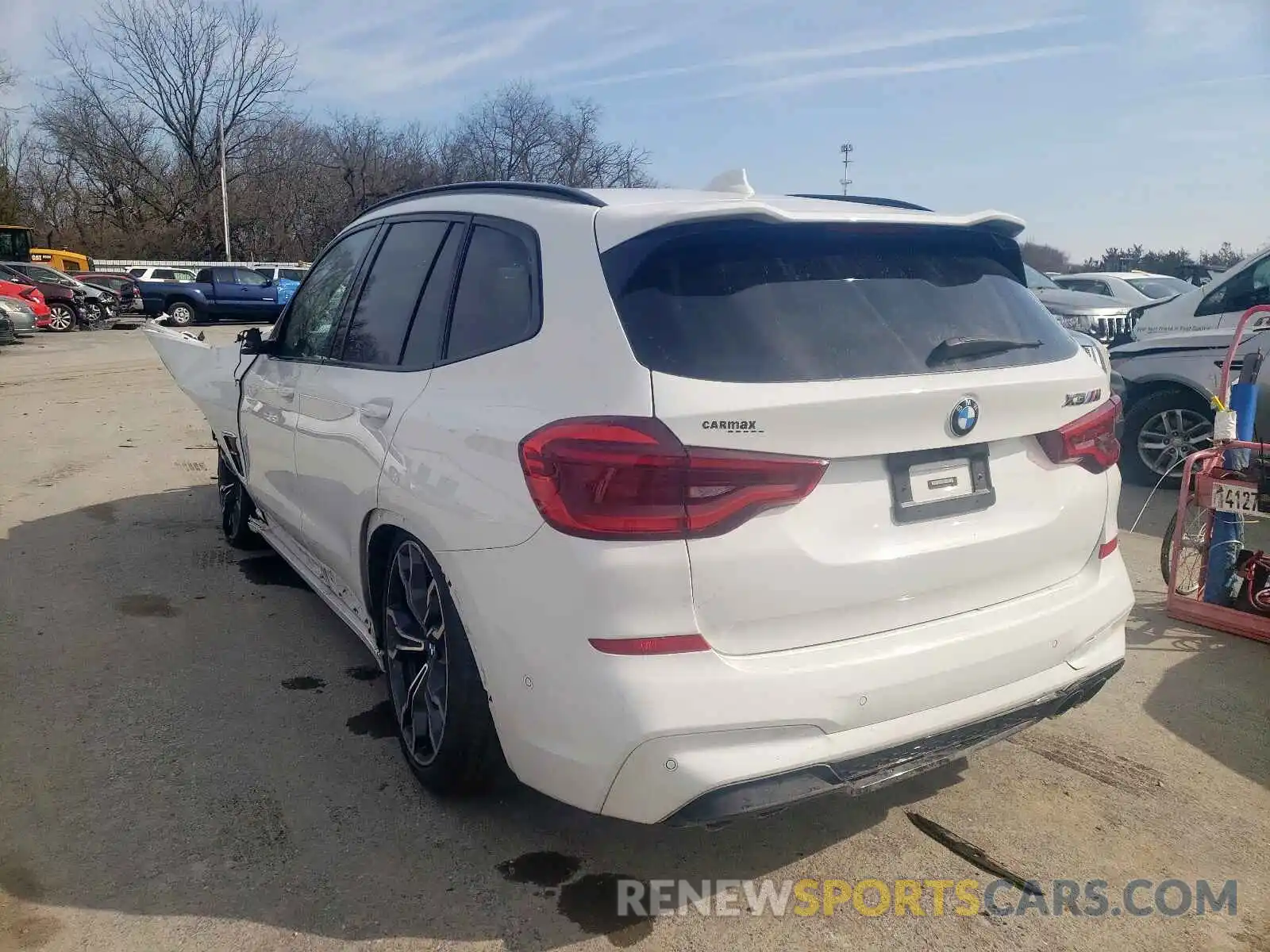 3 Photograph of a damaged car 5YMTS0C0XL9B31837 BMW X3 2020