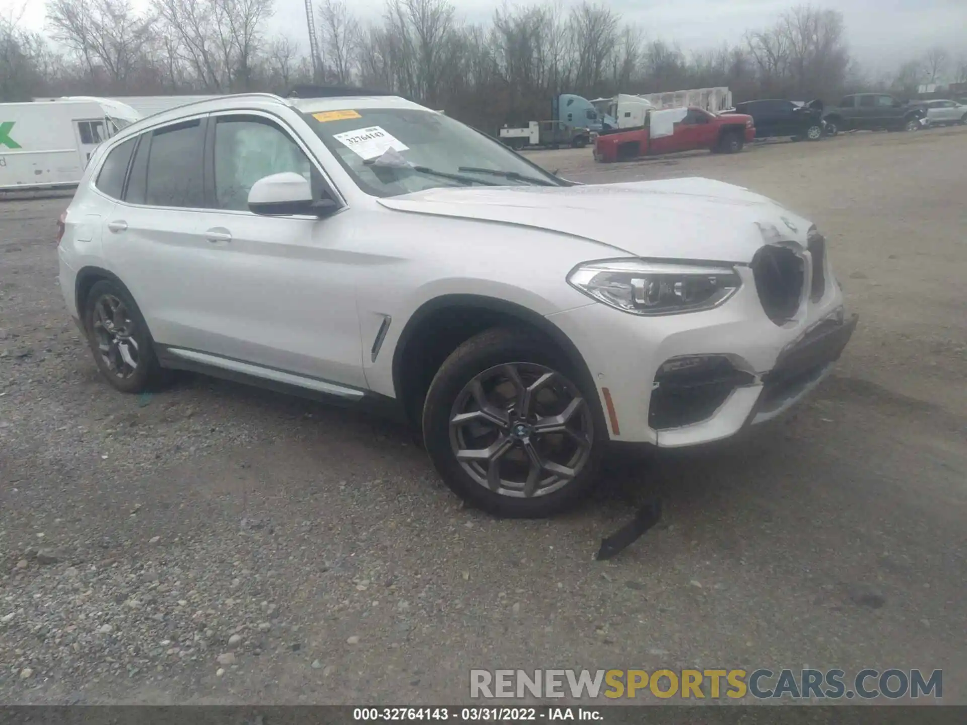 1 Photograph of a damaged car 5UXTS1C01M9D80042 BMW X3 2021