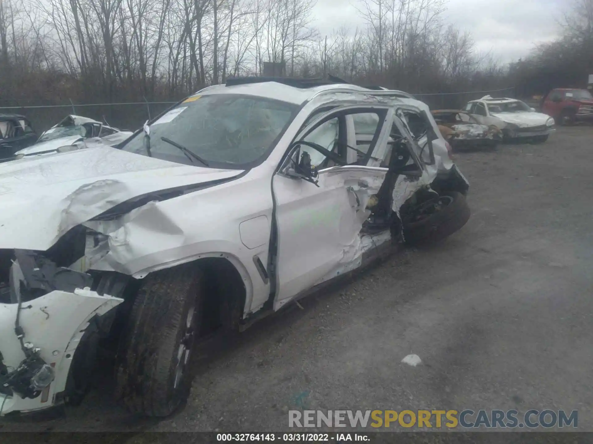 6 Photograph of a damaged car 5UXTS1C01M9D80042 BMW X3 2021