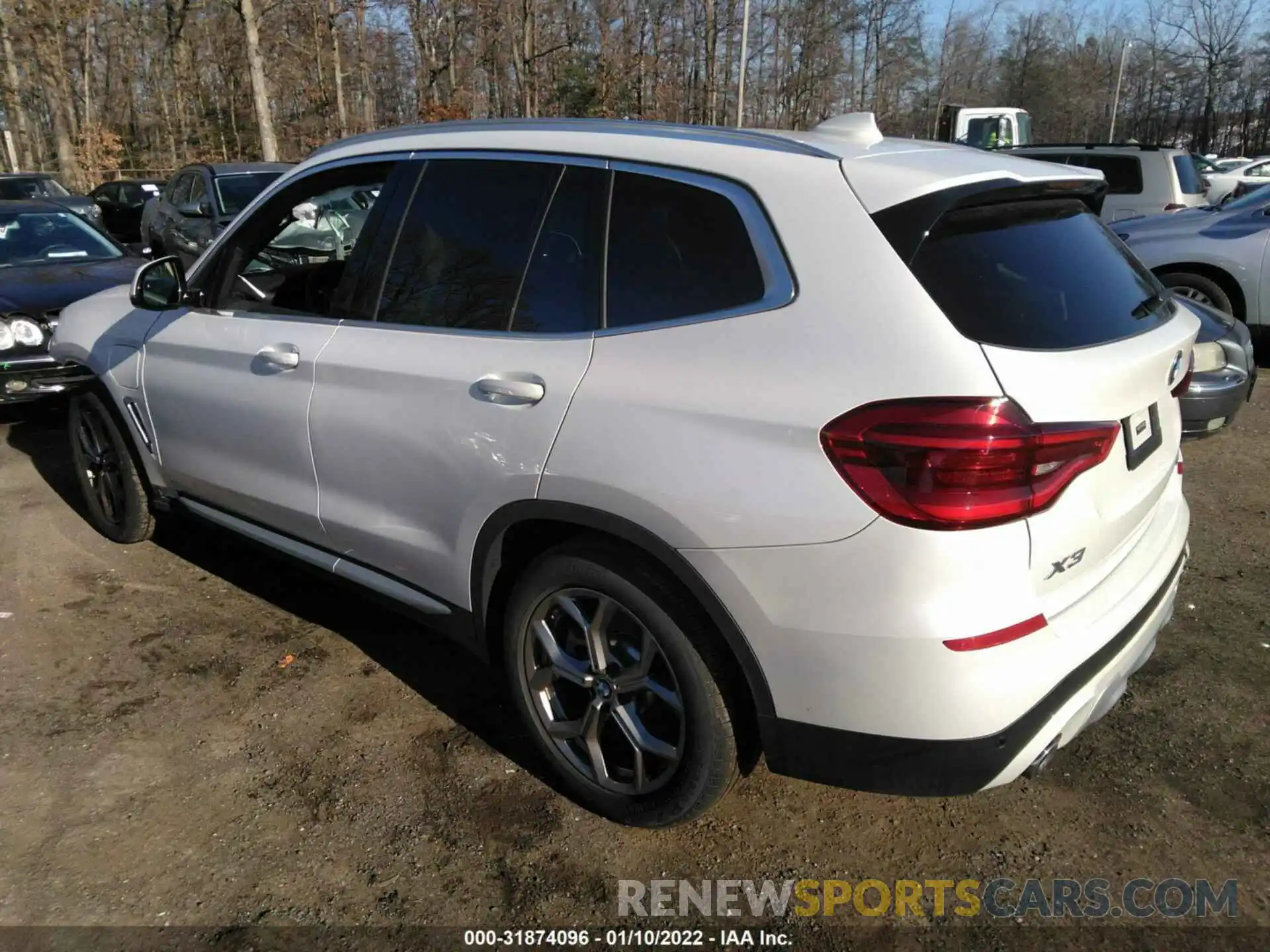 3 Photograph of a damaged car 5UXTS1C01M9E20975 BMW X3 2021