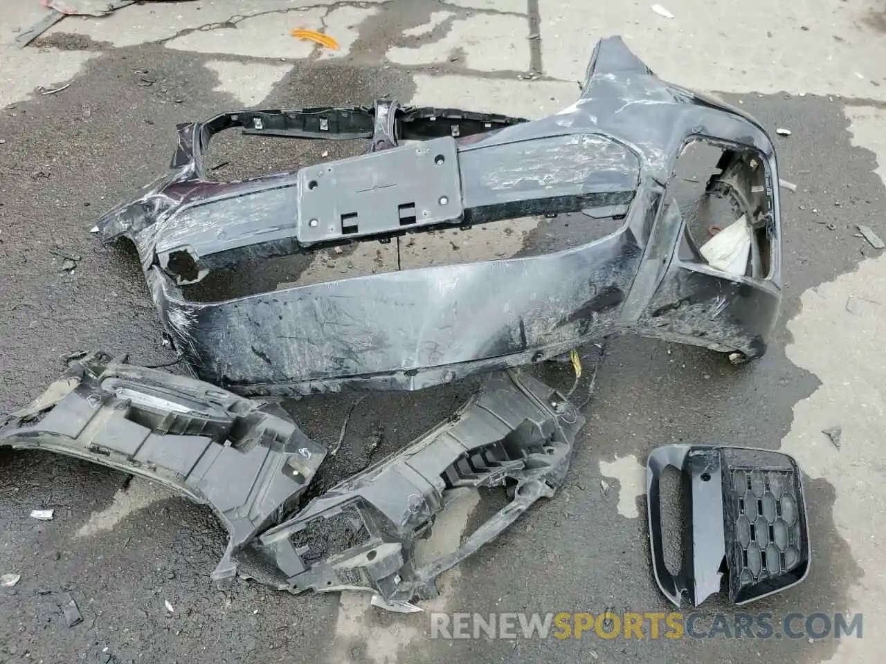 12 Photograph of a damaged car 5UXTS1C04M9G18076 BMW X3 2021