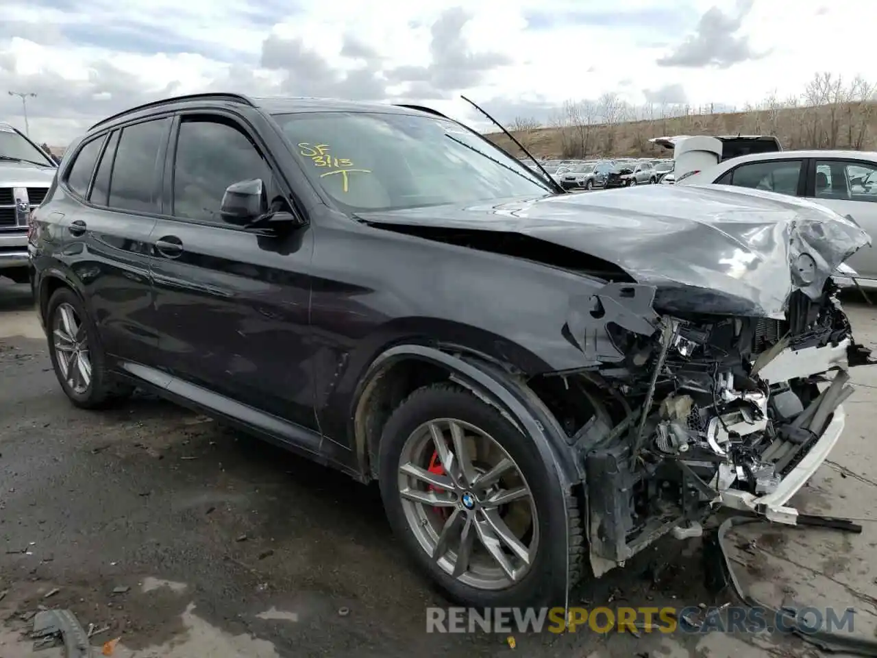 4 Photograph of a damaged car 5UXTS1C04M9G18076 BMW X3 2021