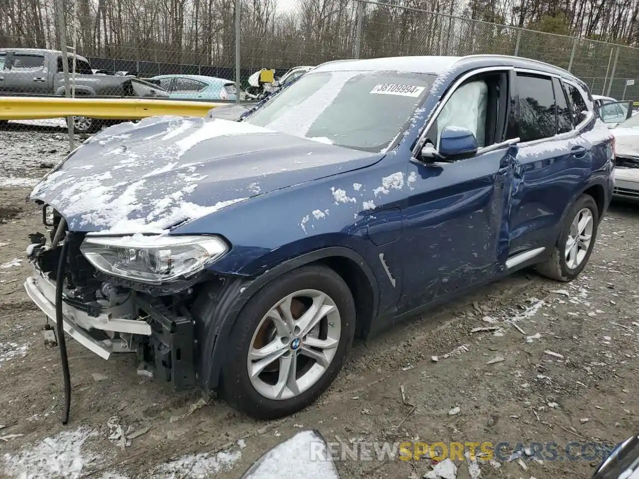 1 Photograph of a damaged car 5UXTS1C05M9G01321 BMW X3 2021