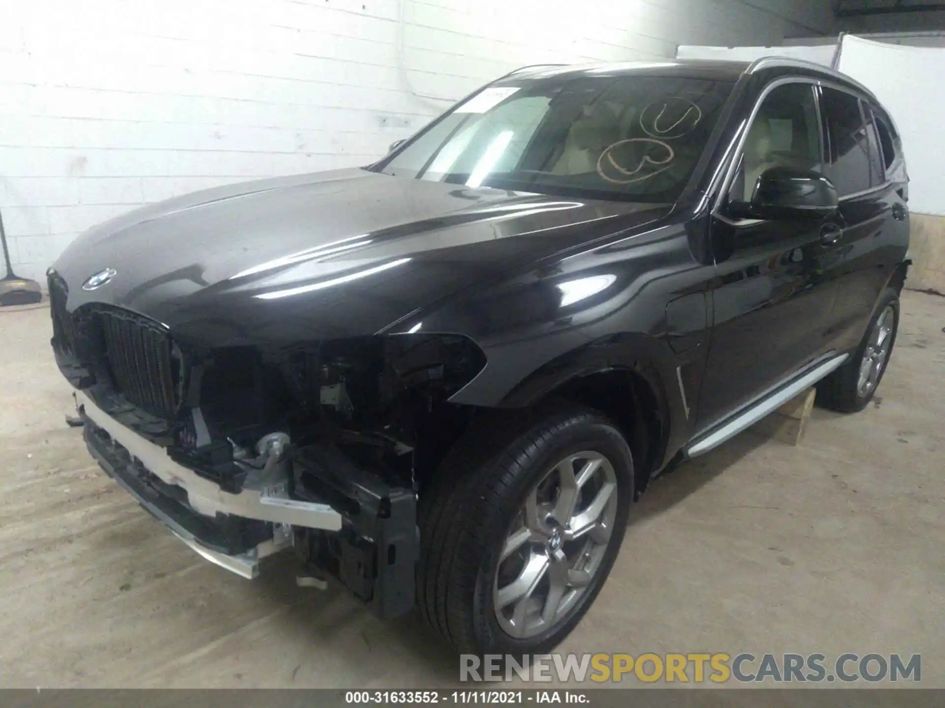 2 Photograph of a damaged car 5UXTS1C05M9H88608 BMW X3 2021