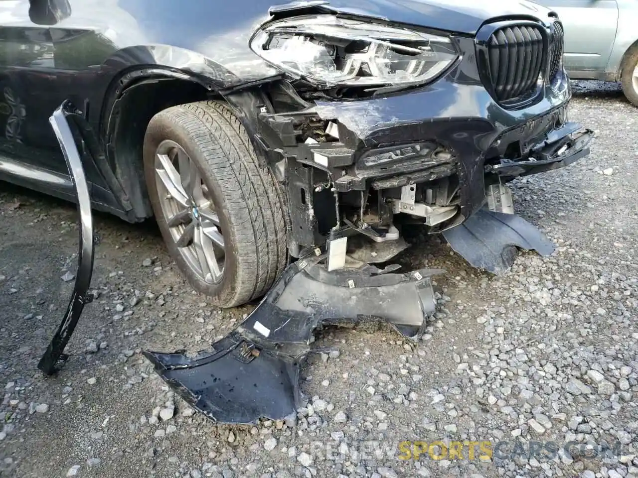 9 Photograph of a damaged car 5UXTS1C06M9F21235 BMW X3 2021