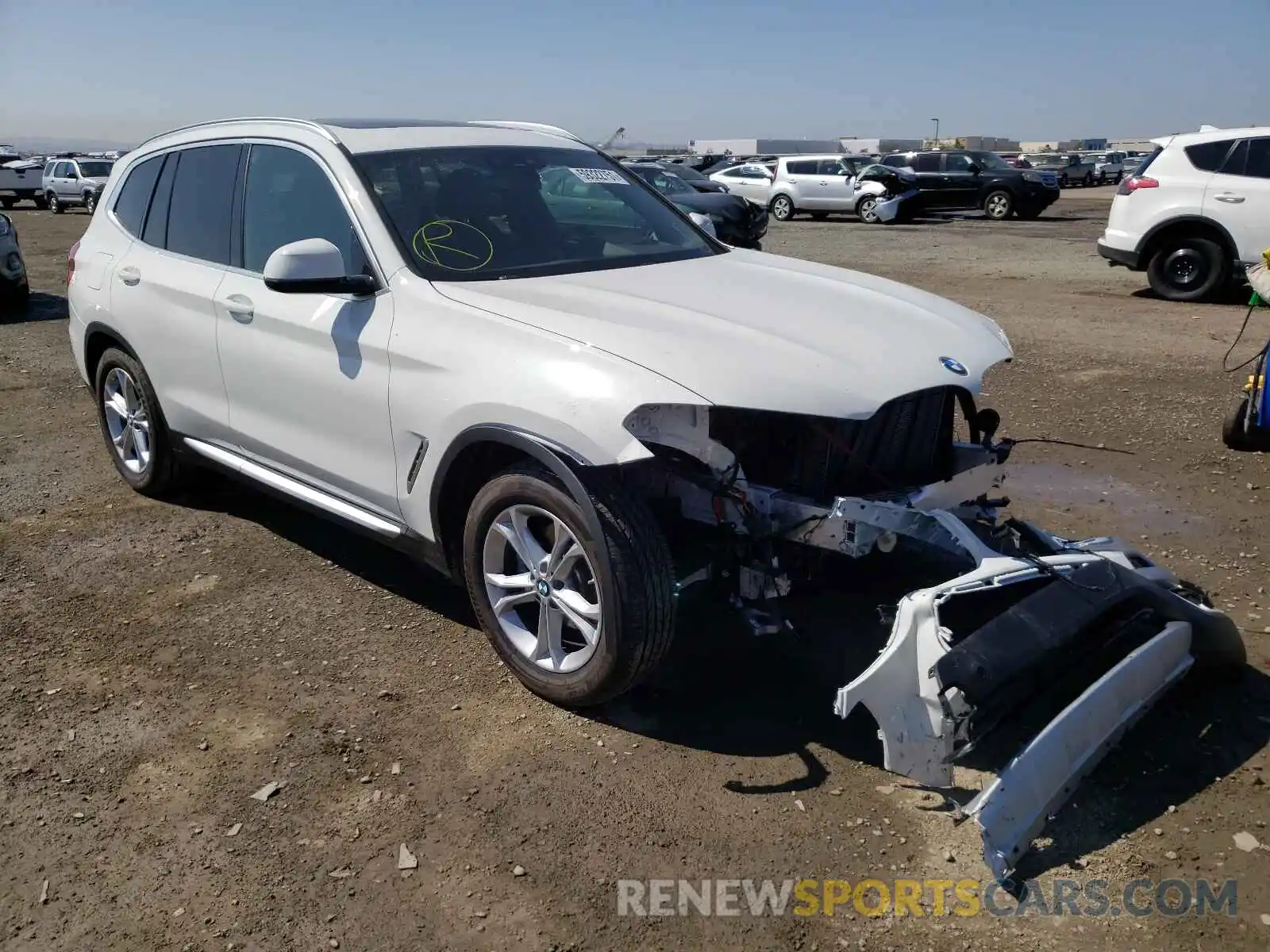 1 Photograph of a damaged car 5UXTS1C06M9H70697 BMW X3 2021