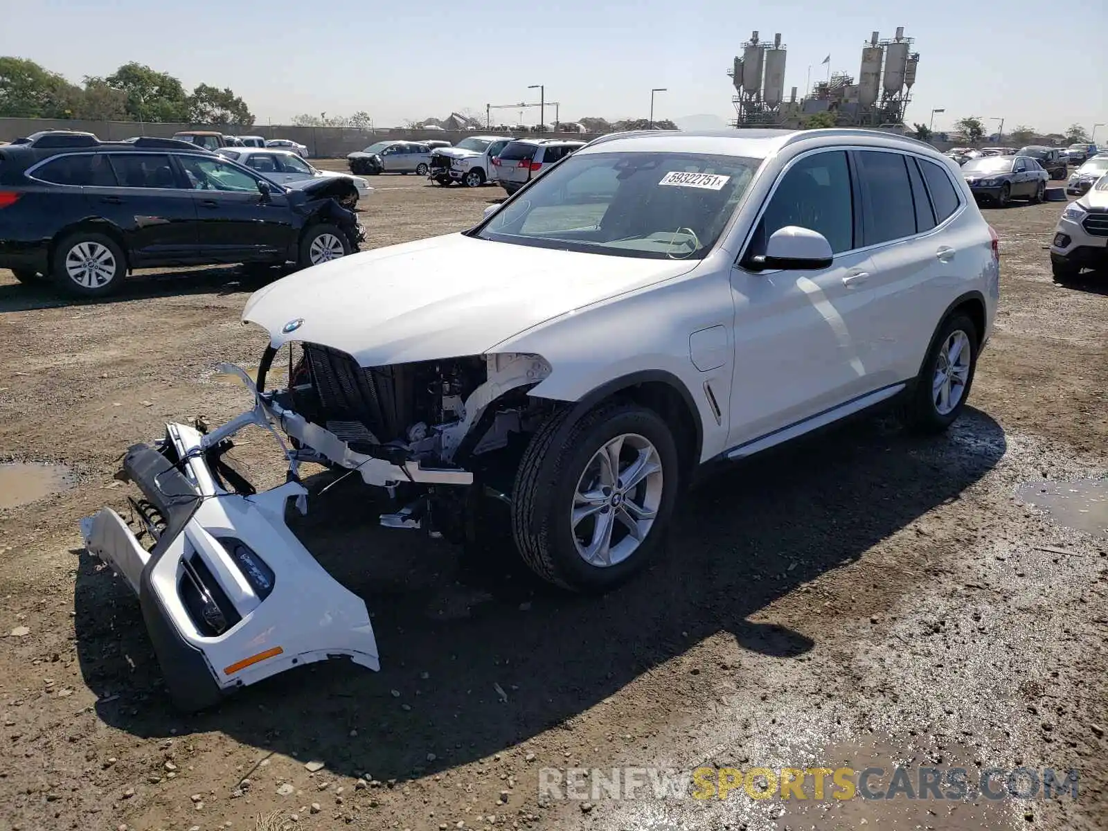 2 Photograph of a damaged car 5UXTS1C06M9H70697 BMW X3 2021