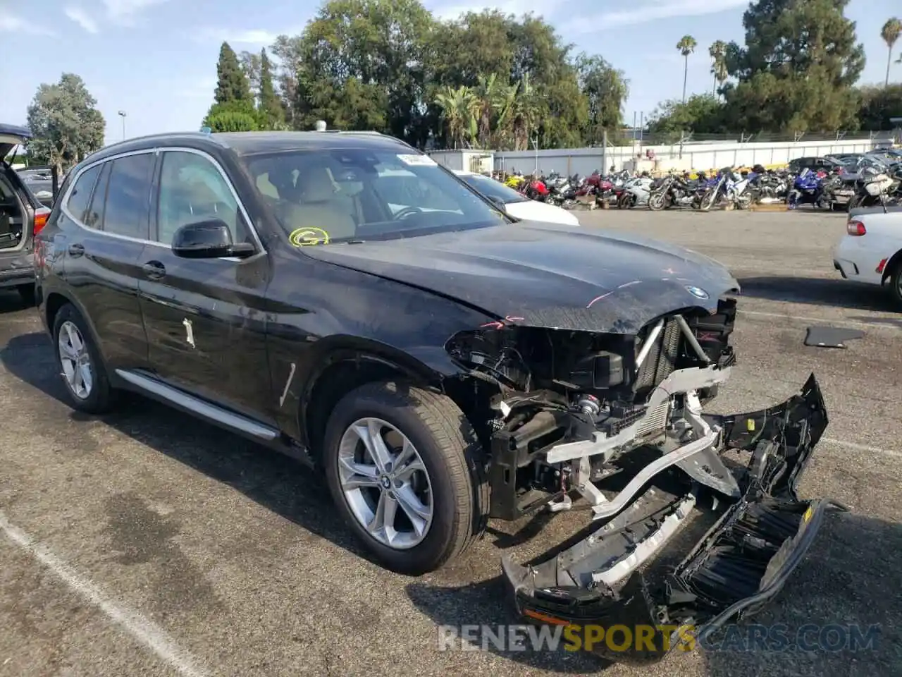 1 Photograph of a damaged car 5UXTS1C08M9H01428 BMW X3 2021