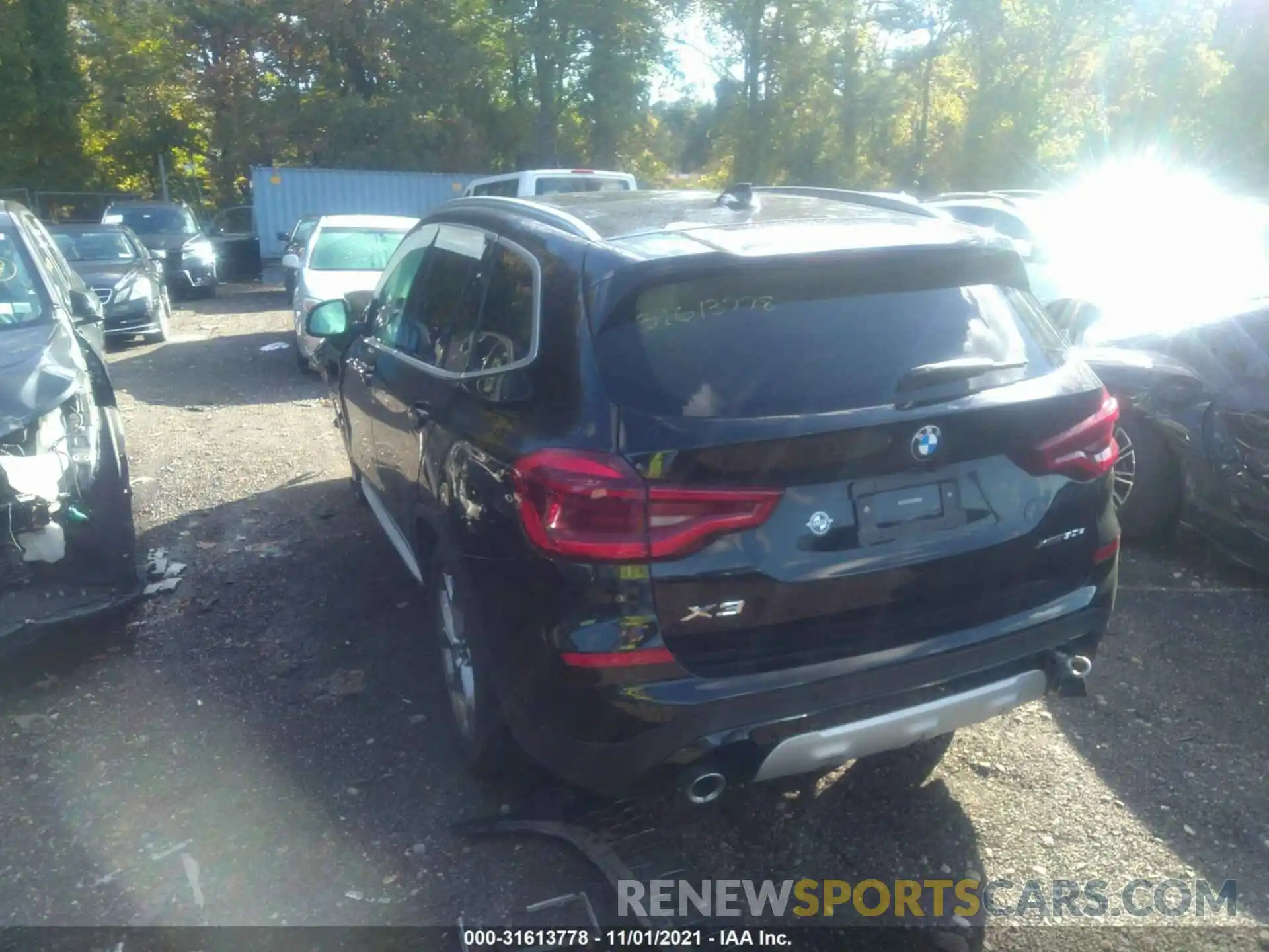 3 Photograph of a damaged car 5UXTS1C09M9F20113 BMW X3 2021