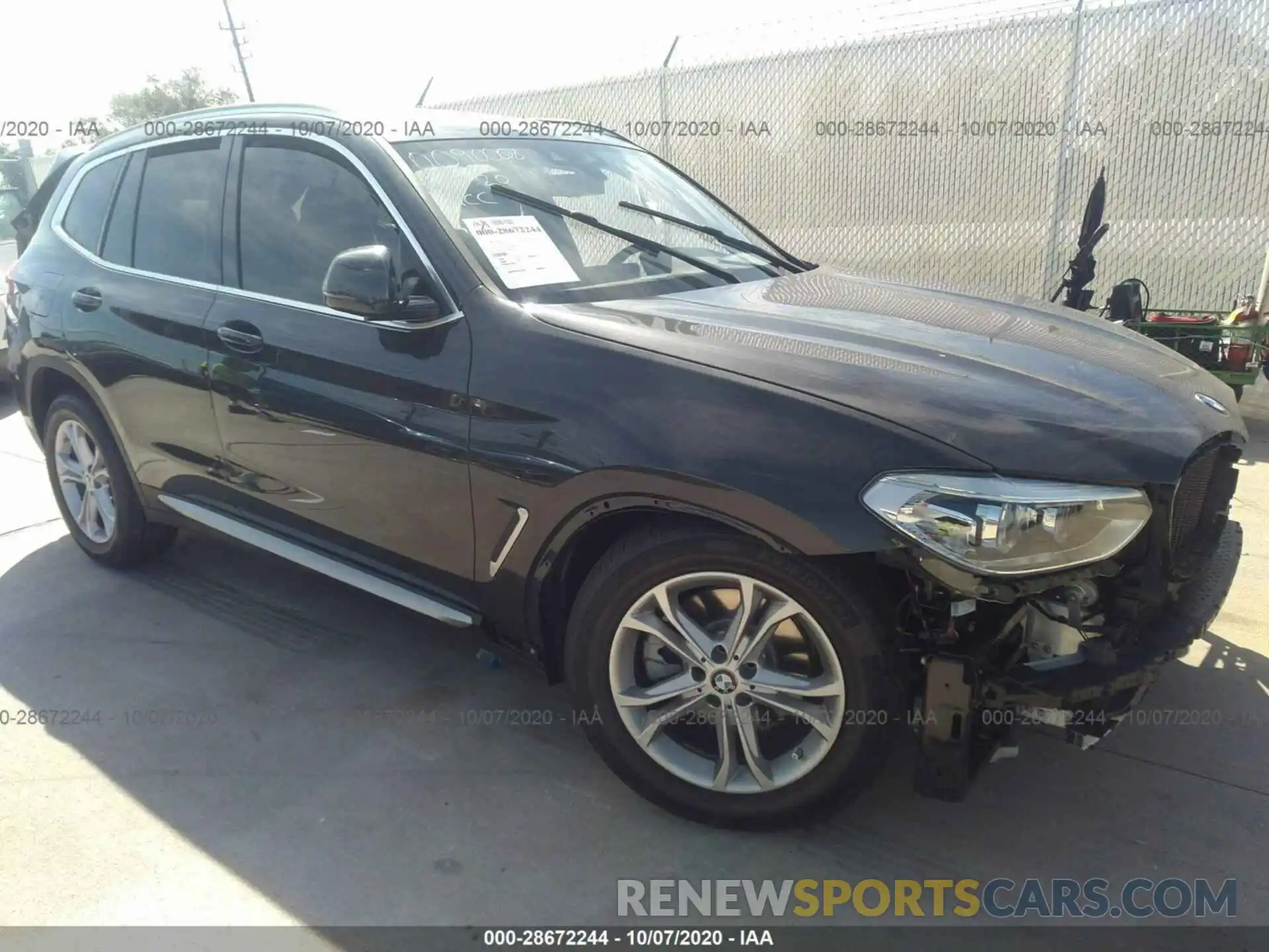 1 Photograph of a damaged car 5UXTY3C00M9E06947 BMW X3 2021