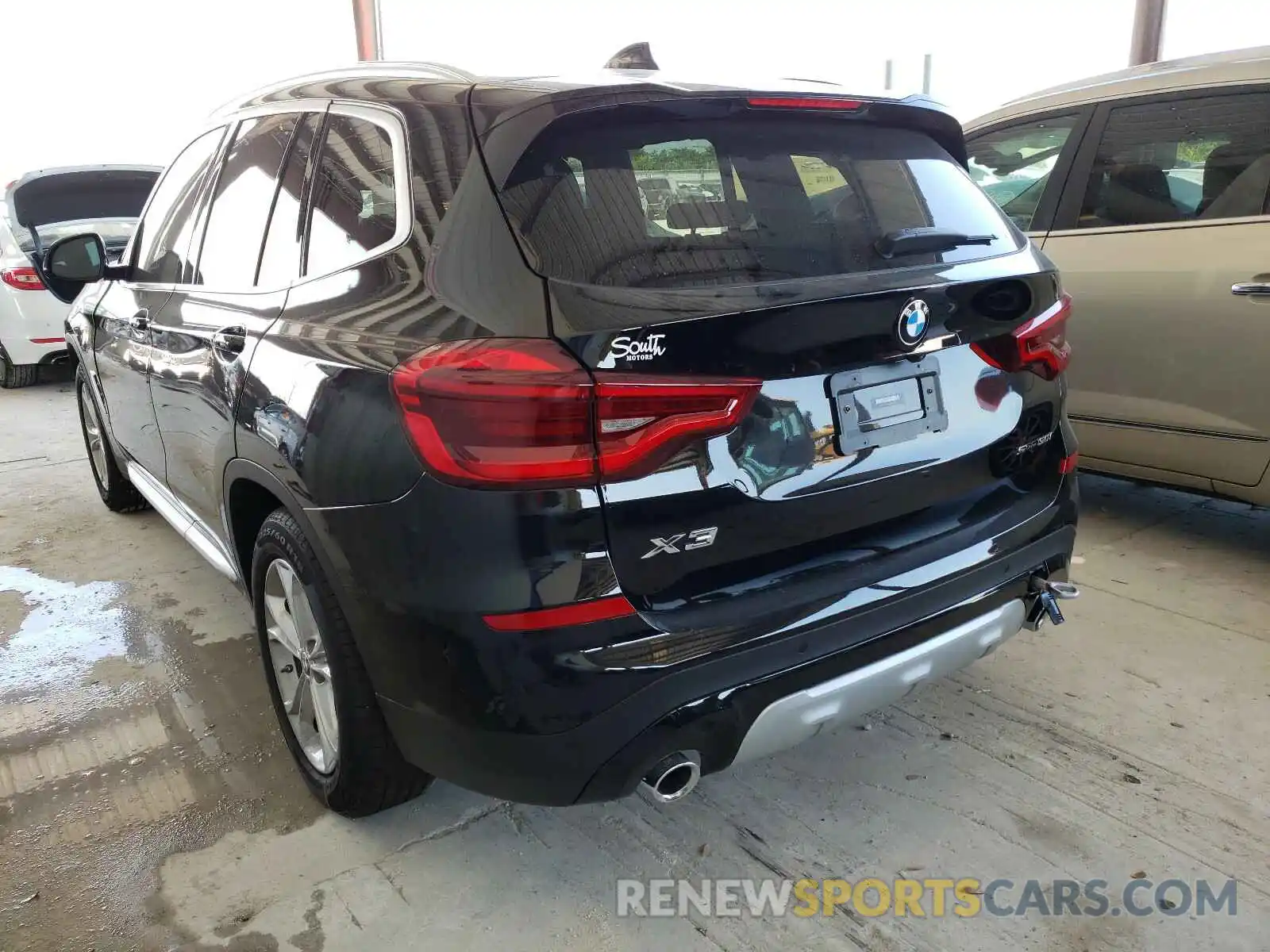 3 Photograph of a damaged car 5UXTY3C00M9E71250 BMW X3 2021