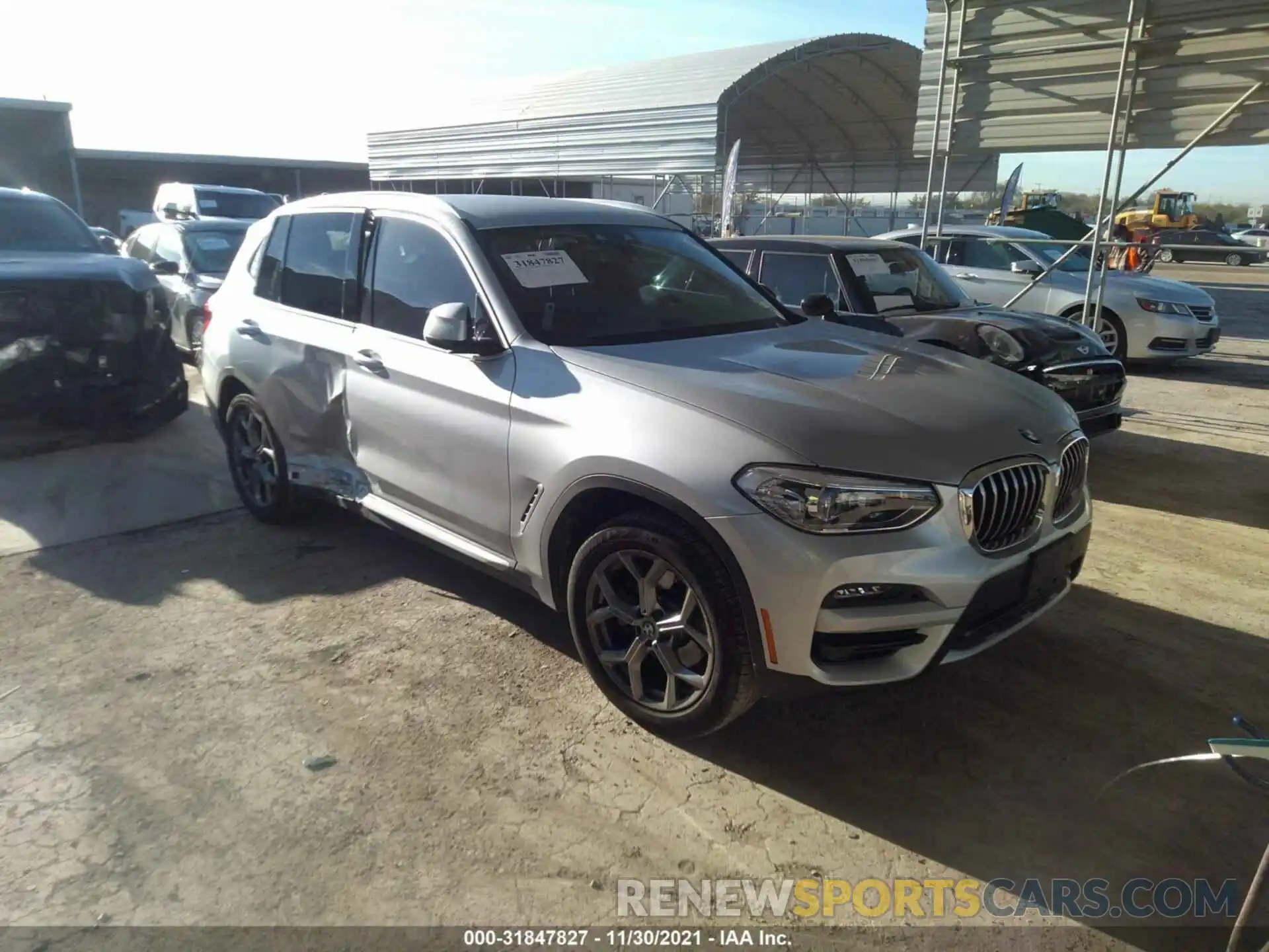 1 Photograph of a damaged car 5UXTY3C00M9E71488 BMW X3 2021