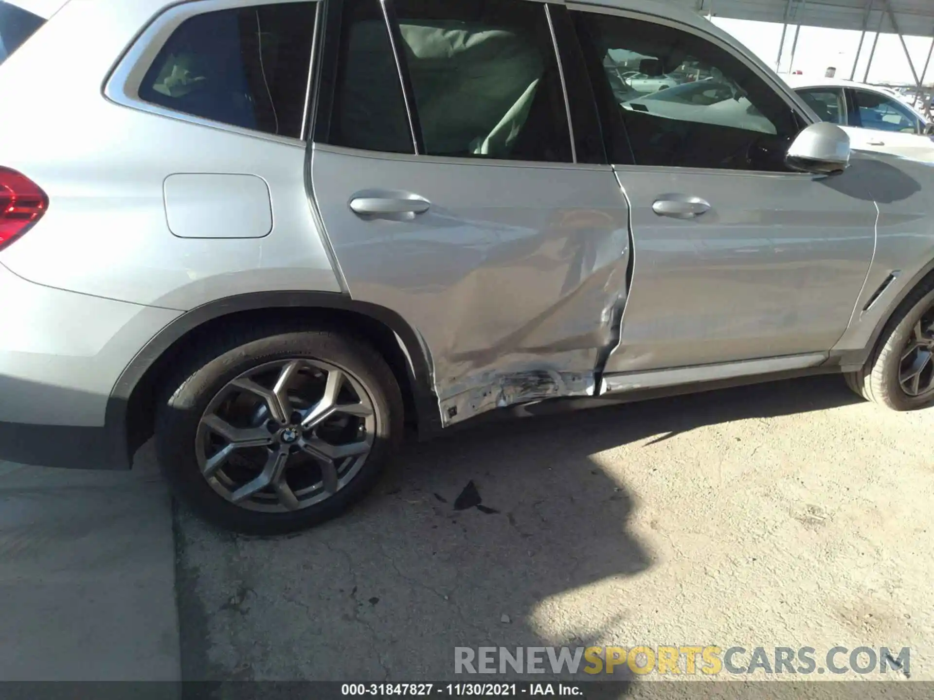 6 Photograph of a damaged car 5UXTY3C00M9E71488 BMW X3 2021