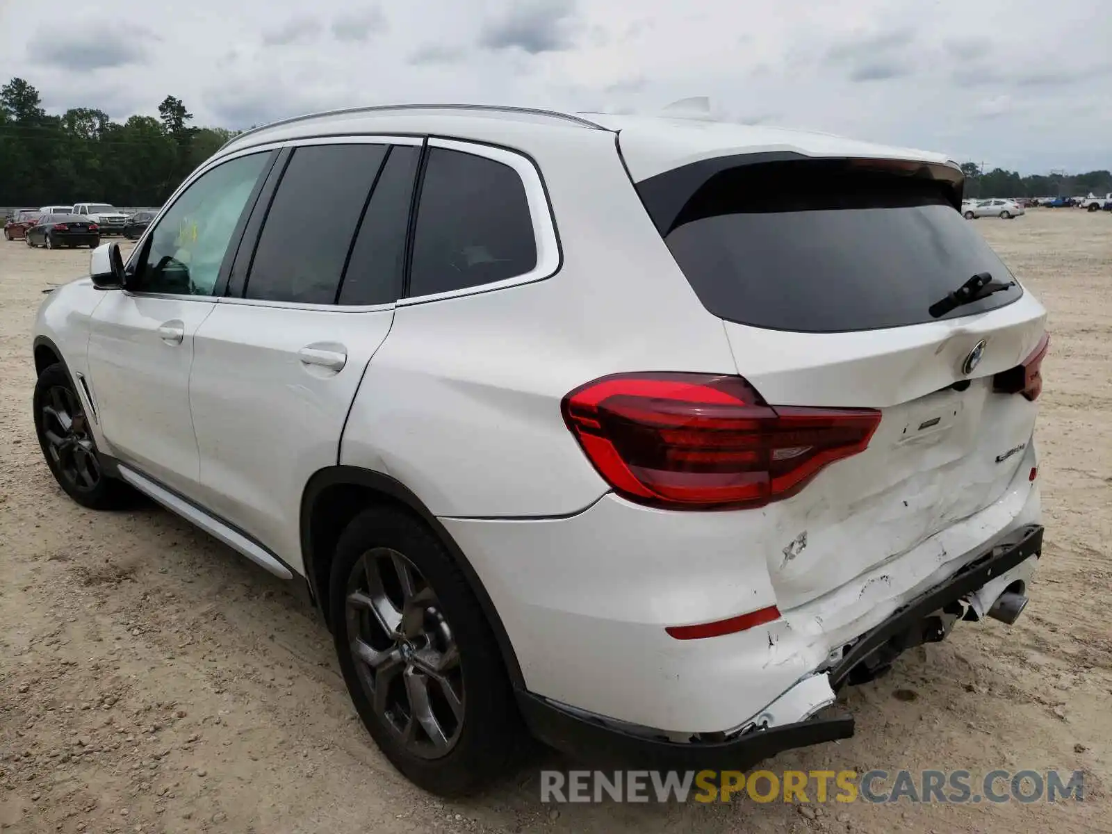 3 Photograph of a damaged car 5UXTY3C00M9E72608 BMW X3 2021