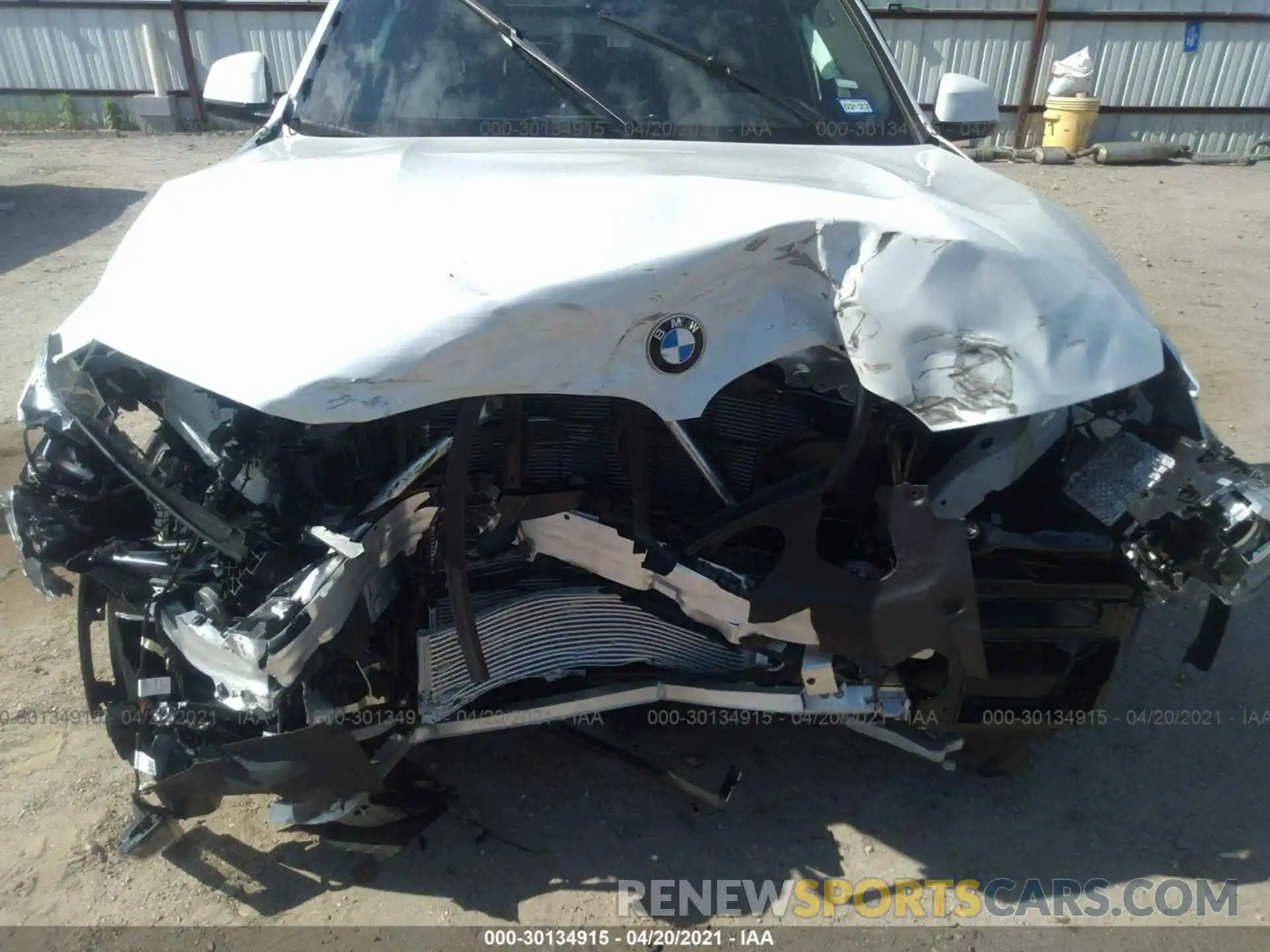 6 Photograph of a damaged car 5UXTY3C00M9F65001 BMW X3 2021