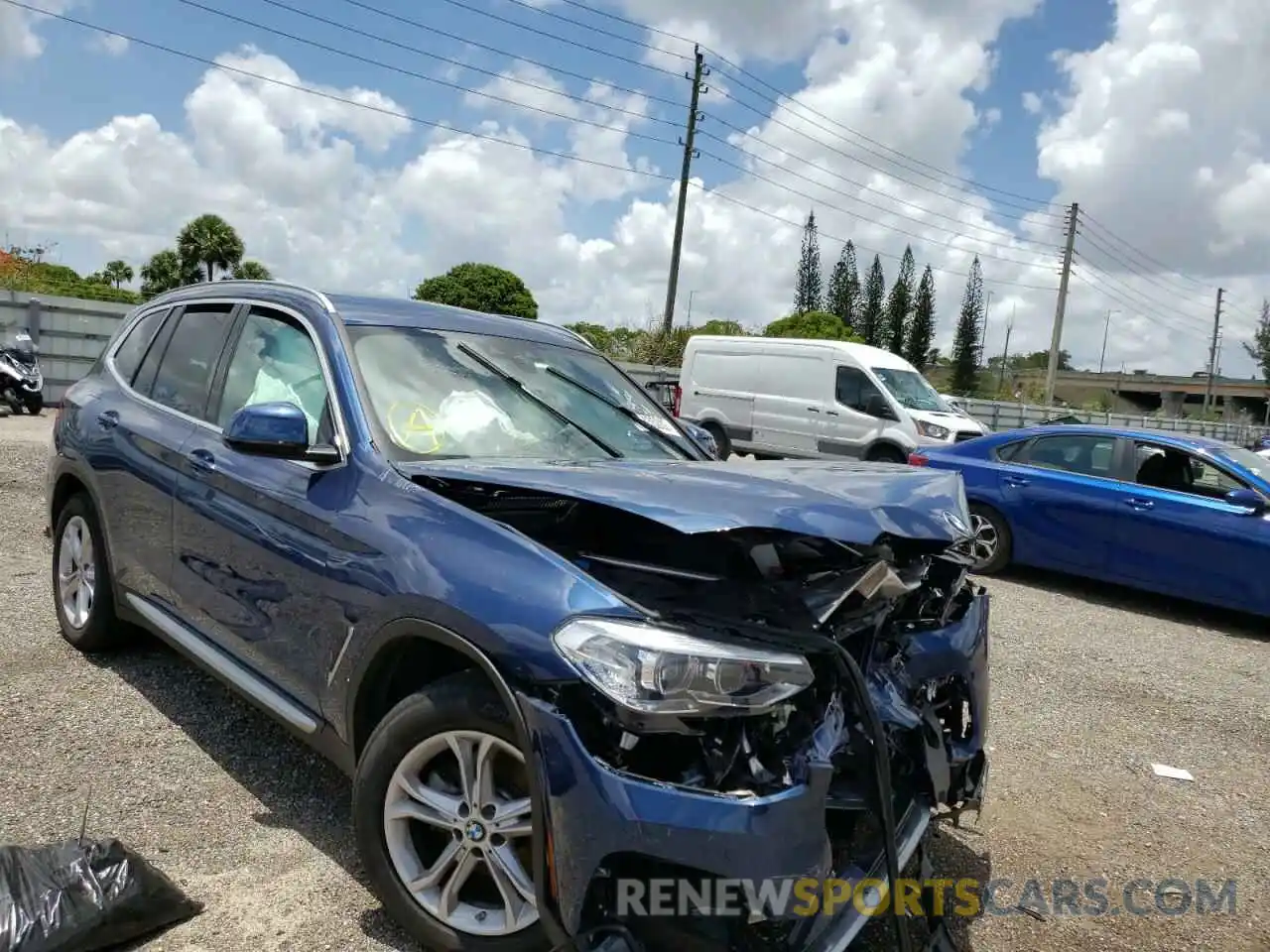 1 Photograph of a damaged car 5UXTY3C00M9H24499 BMW X3 2021