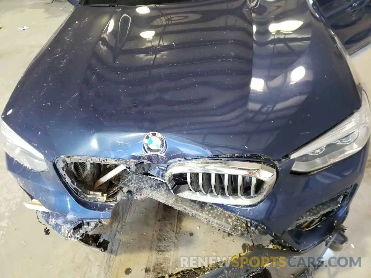 11 Photograph of a damaged car 5UXTY3C00M9H77476 BMW X3 2021