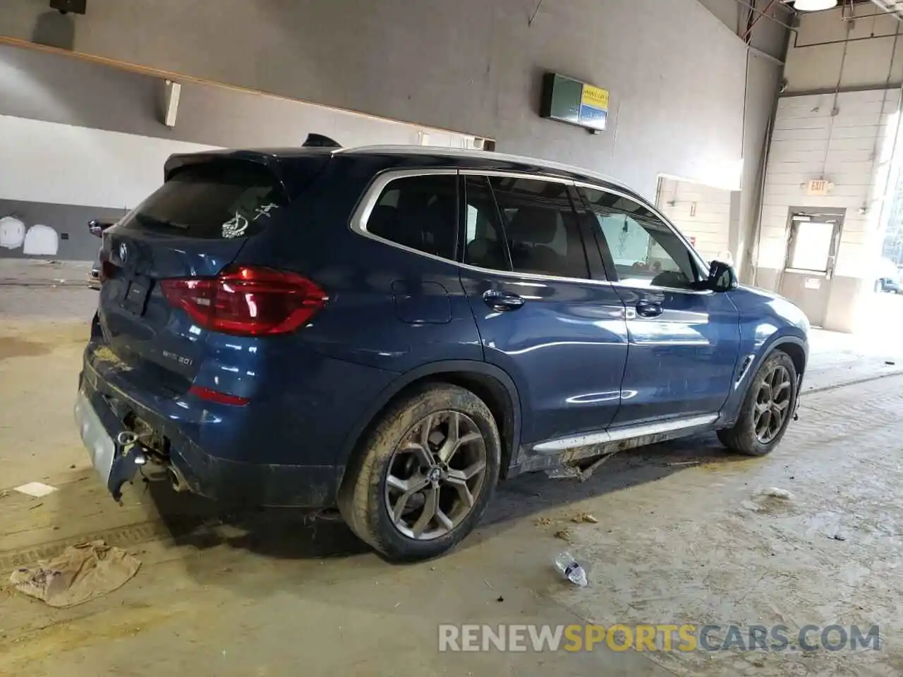 3 Photograph of a damaged car 5UXTY3C00M9H77476 BMW X3 2021