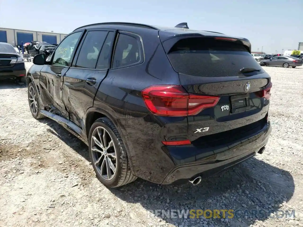 3 Photograph of a damaged car 5UXTY3C01M9D73134 BMW X3 2021