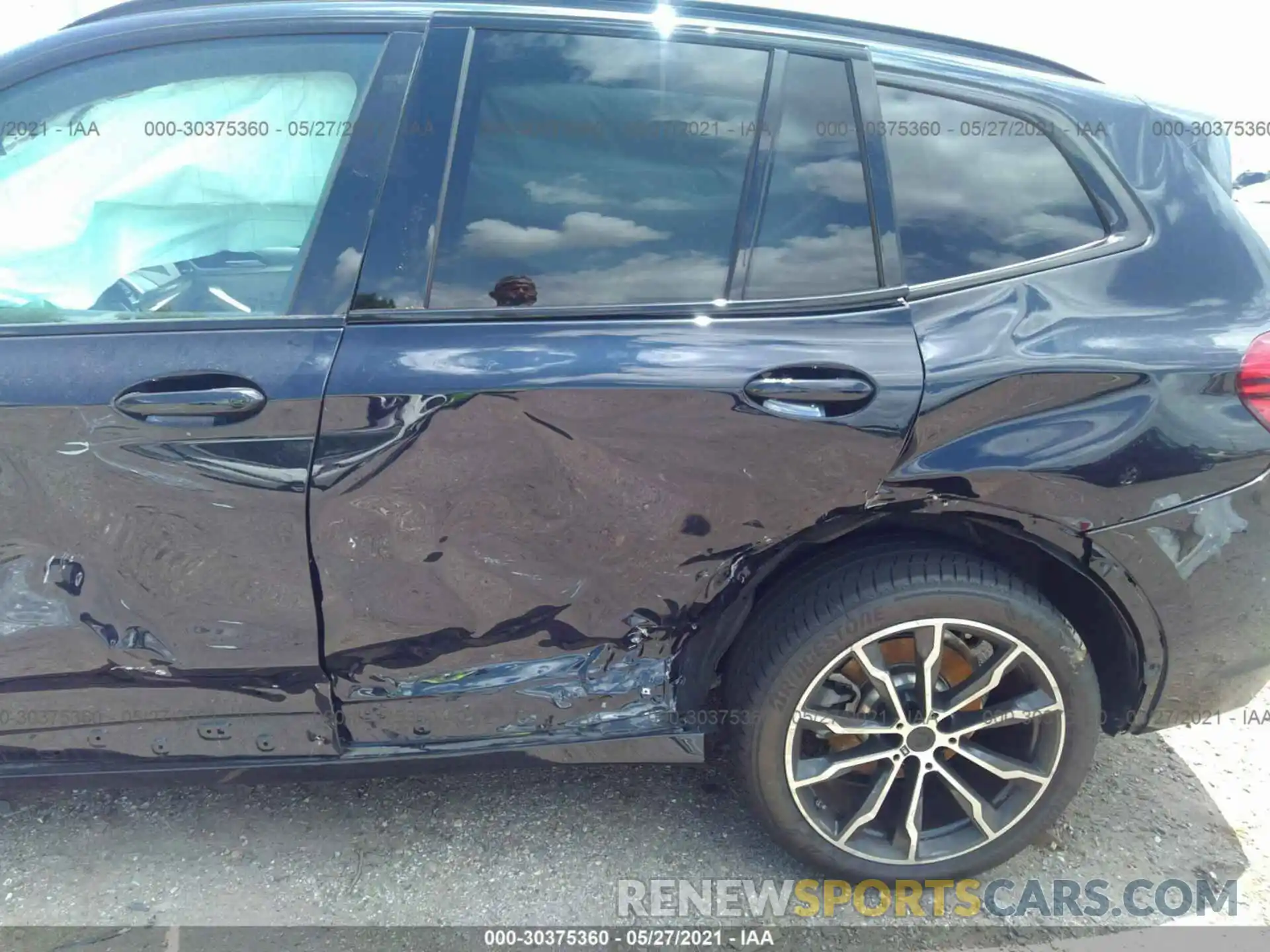 6 Photograph of a damaged car 5UXTY3C01M9E33347 BMW X3 2021