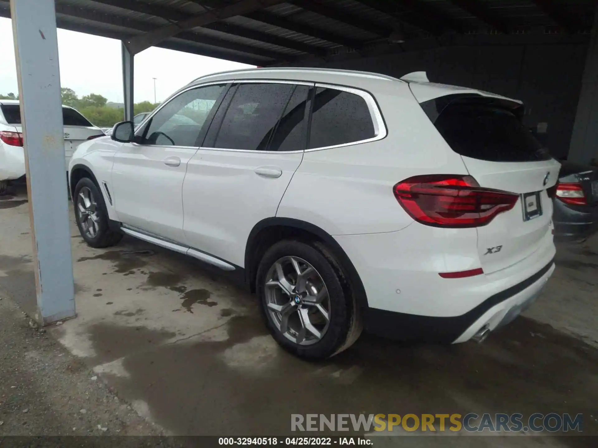 3 Photograph of a damaged car 5UXTY3C01M9E82791 BMW X3 2021