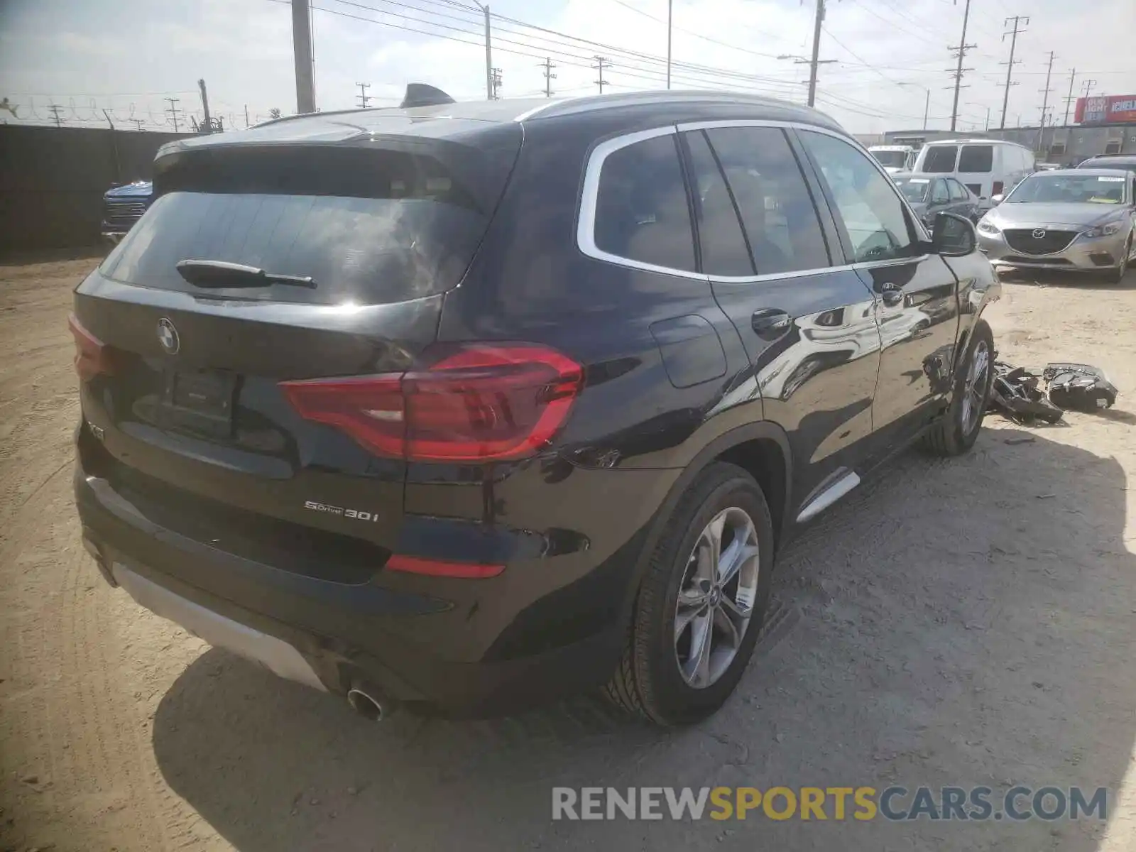 4 Фотография поврежденного автомобиля 5UXTY3C01M9F31360 BMW X3 2021